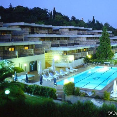 Hotel Garden Терни Экстерьер фото