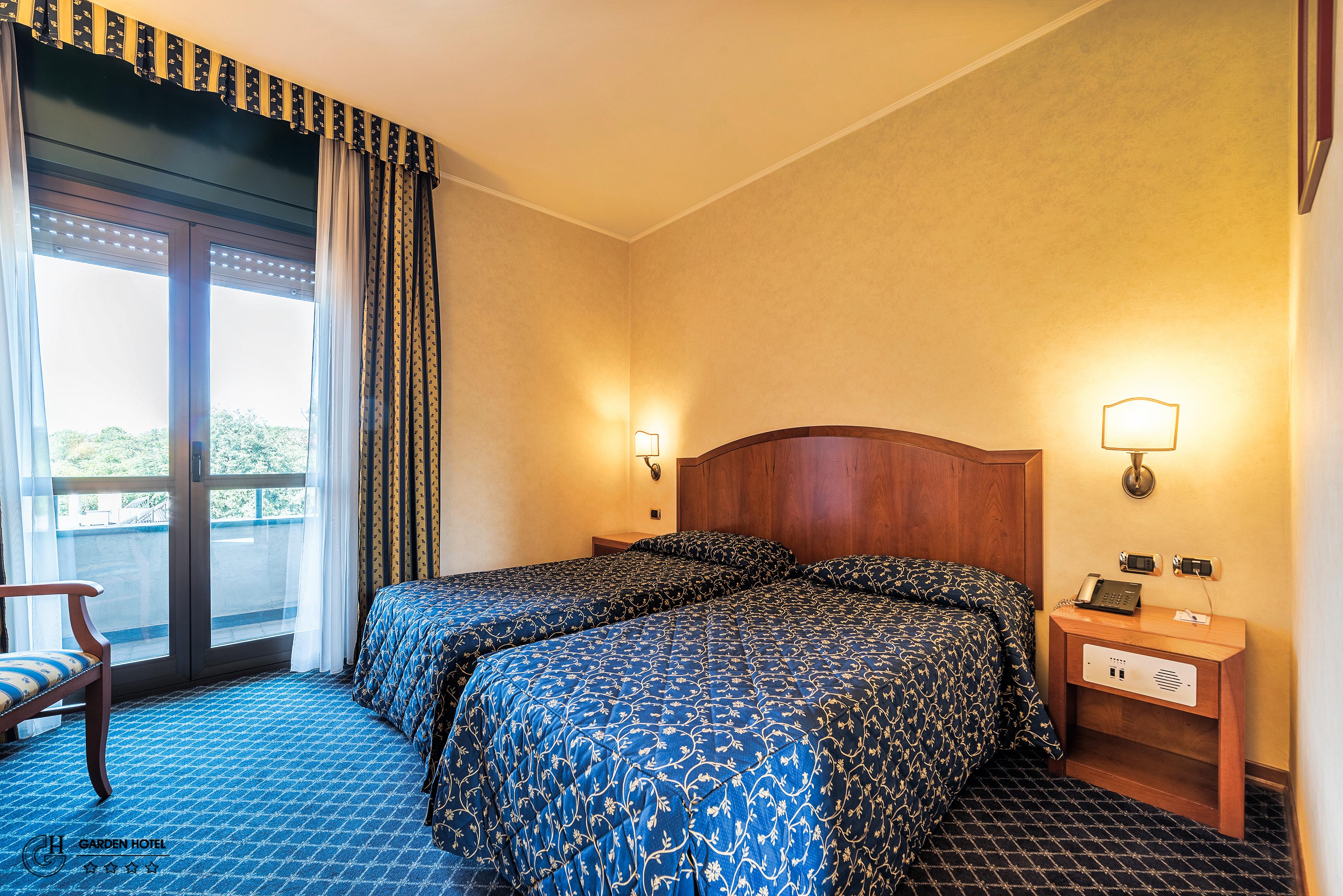 Hotel Garden Терни Экстерьер фото